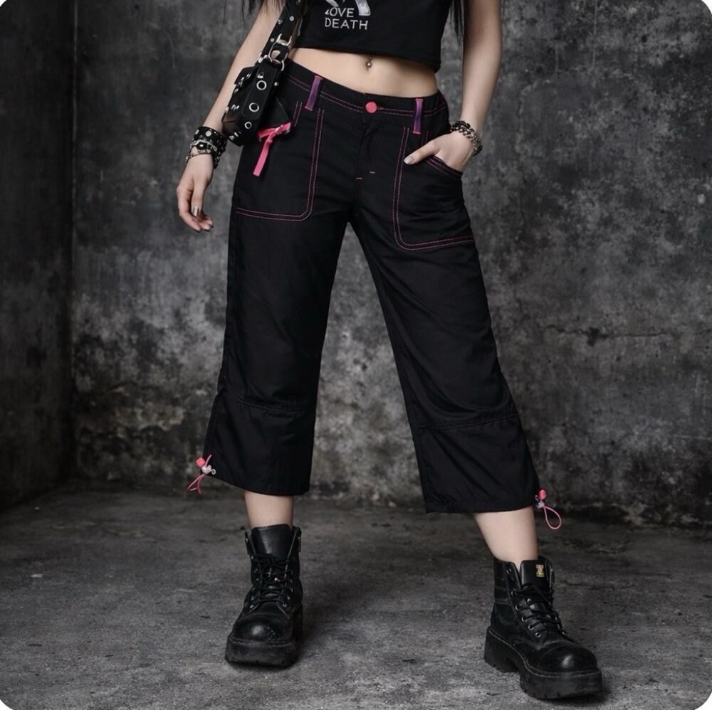 VTG Kik GirlY2K Blk Capri Pants Pink Stitch Utility Cargo Crpd Emo Gorpcore Sz 7